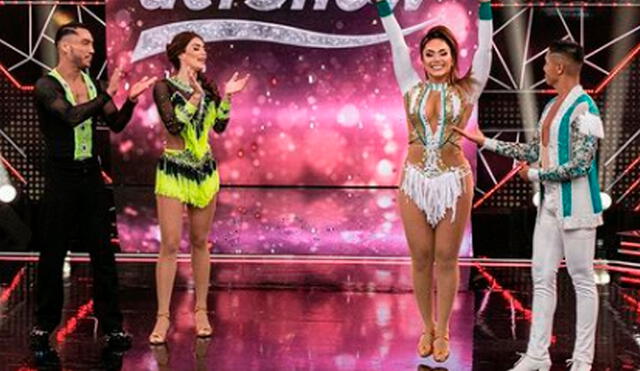 La popular bailarina sorprendió con su llegada a Reinas del show y logró derrotar a Korina Rivadeneira. Foto: captura América TV