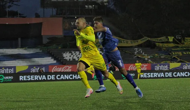 Cerrito venció por 2-0 a Nacional con un doblete de Maximiliano Silvera. Foto: club Cerrito