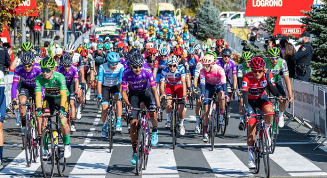 La Vuelta a España 2021 iniciará este 14 de septiembre, en Burgos. Foto: AFP