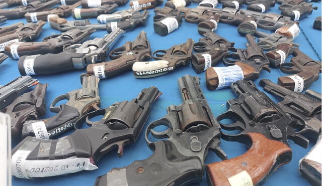 Armas de fuego estaban en manos de delincuentes. Foto: Clinton Medina/La República