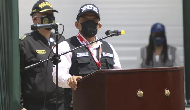 El funcionario anunció que evalúa la continuidad en sus cargos de altos mandos policiales. Foto: Clinton Medina/La República