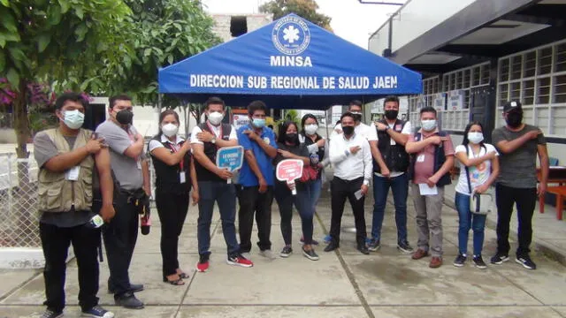 Hombres y mujeres de prensa recibieron vacuna tras gestión de la ANP sede Jaén. Foto: difusión