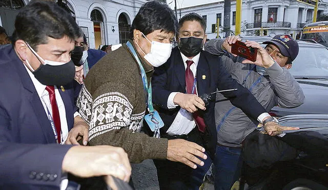 Actividades. El expresidente boliviano Evo Morales participó en un encuentro con parte del magisterio y visitó la Confederación Campesina del Perú (CCP). Foto: John Reyes/La República