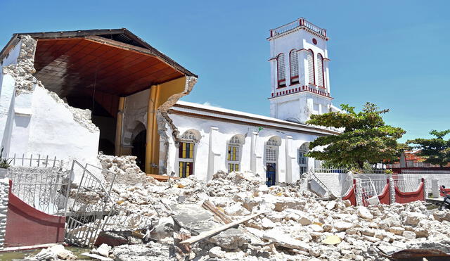 Vista de los daños en edificaciones por el terremoto que afecto a Haití este sábado 14 de agosto. Foto: EFE