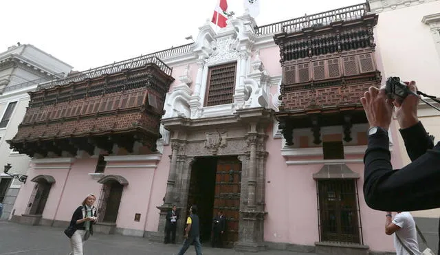El Cancillería del Perú ha dado los números y correos de contacto para los compatriotas afectados. Foto: difusión