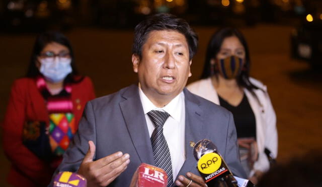 Waldemar Cerrón retiró su firma de la moción de Perú Libre para censurar a la Mesa Directiva. Fotos: Carlos Félix/La República