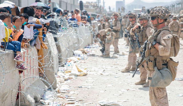 Las evacuaciones de civiles quedaron suspendidas durante varias horas el viernes por la saturación de las bases de Estados Unidos en el Golfo, sobre todo en Catar. Foto: AFP