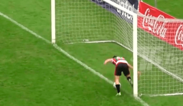Insólito gol que le anularon a futbolista del Deportivo Maldonado de Uruguay es viral. Foto: captura Twitter