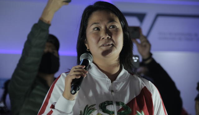 La lideresa de Fuerza Popular, Keiko Fujimori, reapareció ante la prensa. Foto: GLR