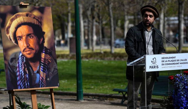 Ahmad Massoud (d), hijo del icónico guerrillero Ahmad Shah Massoud (i), conocido como el "León de Panjshir", ahora es la figura más representativa de la resistencia afgana. Foto: EFE