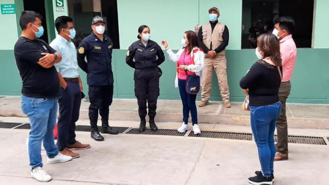 Congresista Marleny portero se reunió con efectivos de la PNP de la Comisaría del Norte. Foto: Difusión.