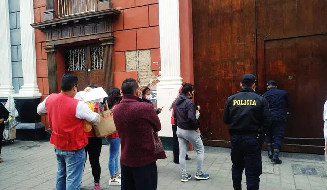 Efectivos de la Policía constataron la situación tras la denuncia de Luis Pérez. Foto: difusión