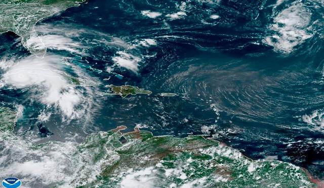 La tormenta tropical Ida se convirtió en huracán este viernes, horas antes de que impactara en Cuba y en su camino hacia la costa sur estadounidense. Foto: EFE/NOAA-NHC