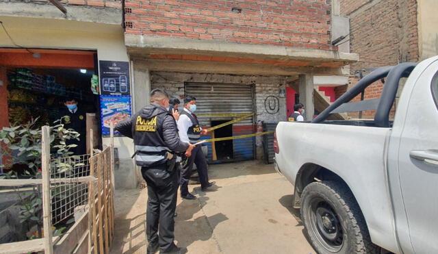 Personal de Criminalística llegó hasta el lugar para iniciar las investigaciones. Foto: María Pía Ponce / URPI-LR