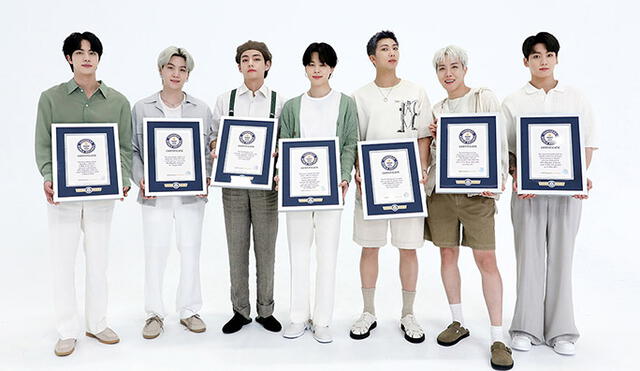 Integrantes de BTS sosteniendo título de los Guinness. Según el orden de mención: Jin, Suga, V, Jimin, RM, J-Hope y Jungkook. Foto: GWR