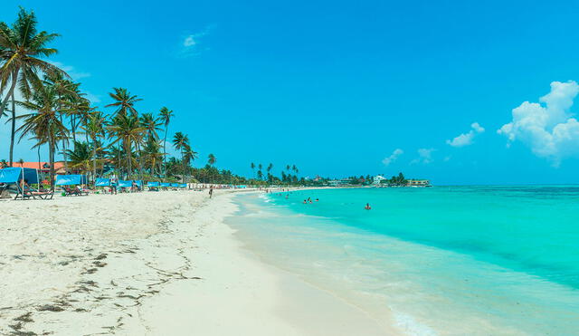Lugares como la isla de San Andrés ofrecen algunas de las mejores playas de Colombia. Foto: Decameron