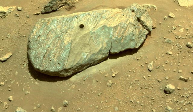 El objetivo en el planeta rojo fue una roca del tamaño de un maletín apodada 'Rochette'. Foto: EFE