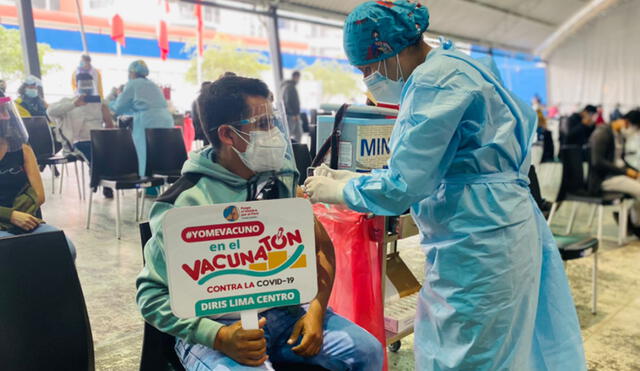 Más de 10 millones de peruanos ya tienen su primera dosis. Foto: Minsa