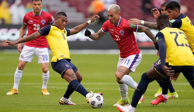 Ecuador vs. Chile EN VIVO por la sexta jornada de las Eliminatorias Qatar 2022. Foto: AFP