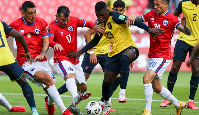 El Estadio Rodrigo Paz Delgado será el escenario donde Chile enfrentará a Ecuador por las eliminatorias. Foto: AFP