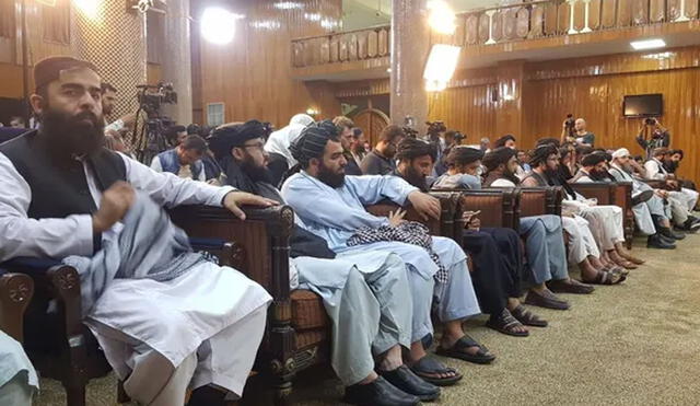 “Entendemos que los talibanes lo han presentado como un gabinete provisional. Sin embargo, juzgaremos a los talibanes por sus acciones, no por sus palabras”, dijo portavoz del Departamento de Estado EE. UU.