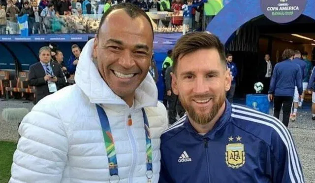 Cafú y Messi en la Copa América 2019 desarrollada en Brasil. Foto: Difusión