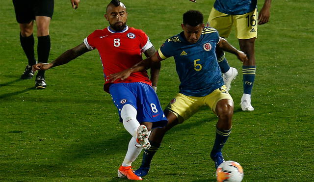 El último choque Chile vs. Colombia, por las Eliminatorias Qatar 2022, terminó en empate 2-2. Foto: AFP