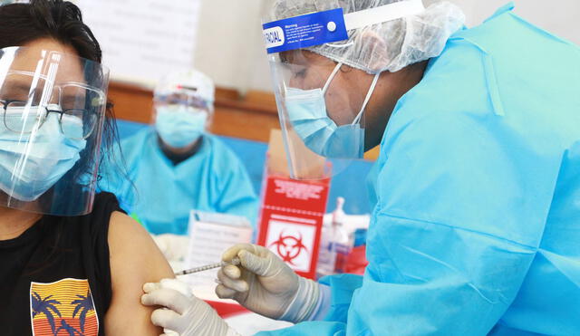 Vacunación a jóvenes mayores de 27 años inicia mañana, 10 de setiembre. Foto: Andina