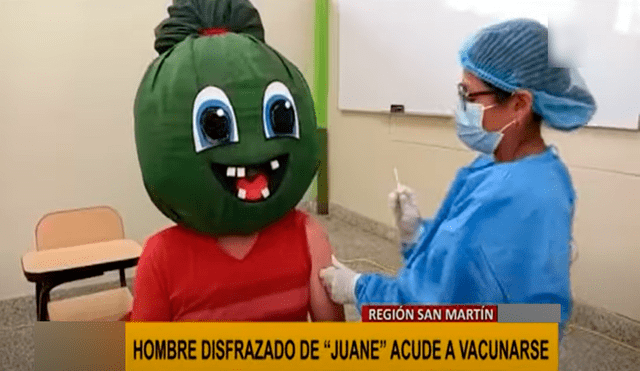 El hombre acaparó todas las miradas en el centro de vacunación de San Martín. Foto: captura de YouTube