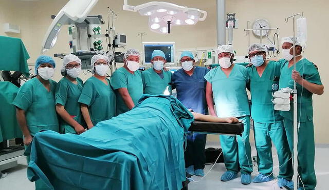 Puno. Médicos del hospital macusaneño concretaron con éxito intervención compleja. Foto: Radio Altura