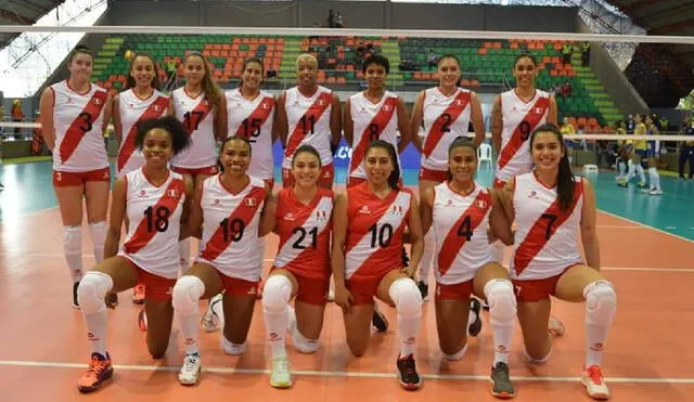 La selección peruana de vóley cayó en su debut ante Brasil. Foto: Movistar Deportes