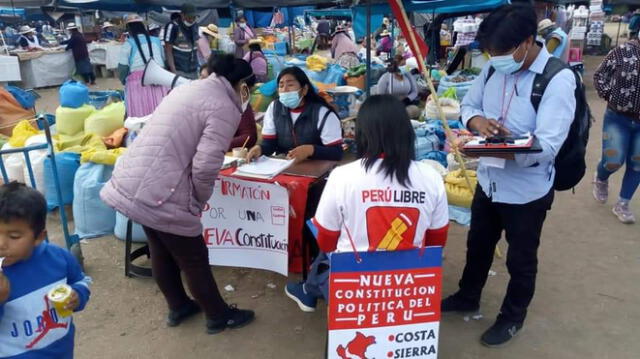 Relección de firmas se desarrolla desde las primeras horas del día en Tacna. Foto: Liz Ferrer / La República