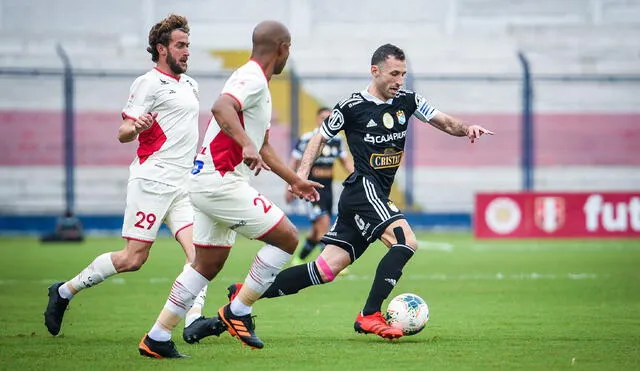 Sporting Cristal vs. UTC: Horacio Calcaterra anotó un golazo para marcar el segundo gol. Foto: Twitter @ClubSCristal