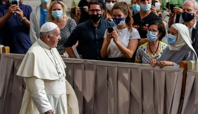 Visitantes al Vaticano deberán portar el ‘Certificado verde’ que pruebe que están libres de COVID-19. Foto: Efe.