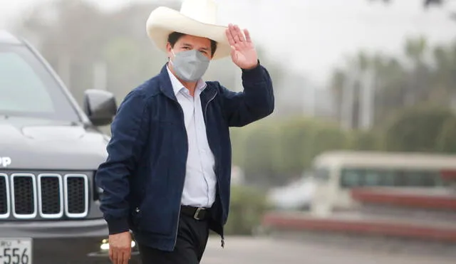 De vuelta. El presidente Pedro Castillo regresó de su gira por Estados Unidos y ahora tendrá que enfrentar los desencuentros en el gabinete. Foto: Carlos Contreras/ La República