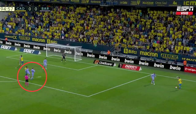 Barcelona vs. Cádiz: polémica jugada de Busquets frustró el ataque del Cádiz. Foto: ESPN