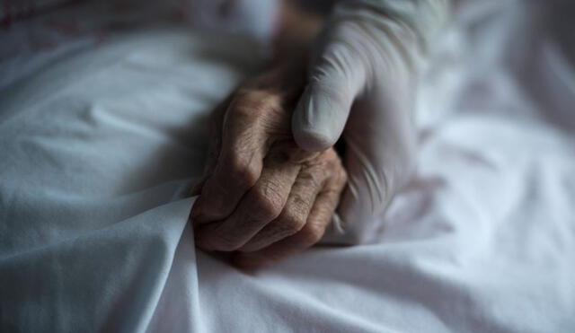 La mujer, que padecía de una enfermedad incurable desde los 14 años, contó a El País que quería ser asistida en la eutanasia. Foto: referencial.