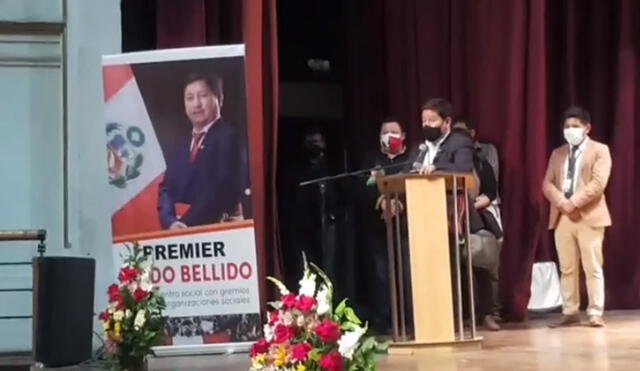 El presidente del Consejo de Ministros se presentó en el Teatro Municipal de Arequipa. Foto: Captura transmisión La República Sur