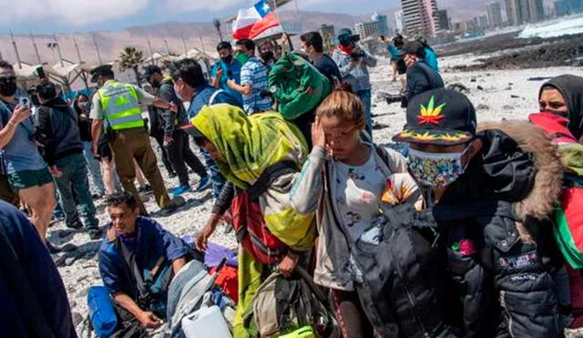 Iquique lleva varios días de tensión ante la llegada de migrantes indocumentados en Chile. Foto: AFP