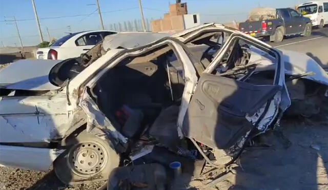 El vehículo en el que se transportaban seis personas llevó la peor parte. Foto: Captura video CRD Noticias La Joya