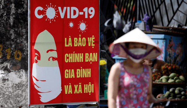Pese a los confinamientos en distinto grado desde el mes de mayo, las autoridades vietnamitas no consiguen doblegar la pandemia. Foto: EFE