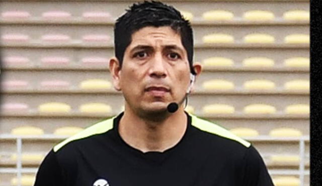 Villegas tiene 38 años y dirige partidos del fútbol peruano. Foto: @DeChalaca