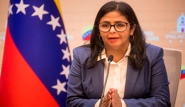 La vicepresidenta ejecutiva de Venezuela, Delcy Rodríguez, en una rueda de prensa en Caracas (Venezuela). Foto: EFE
