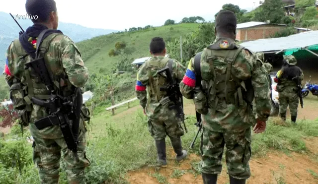 Según el Ejército, los guerrilleros abatidos pertenecían a una fracción dirigida por alias 'Mono Ferney', hombre de confianza de uno de los mayores cabecillas de las disidencias de las FARC. Foto: AFP