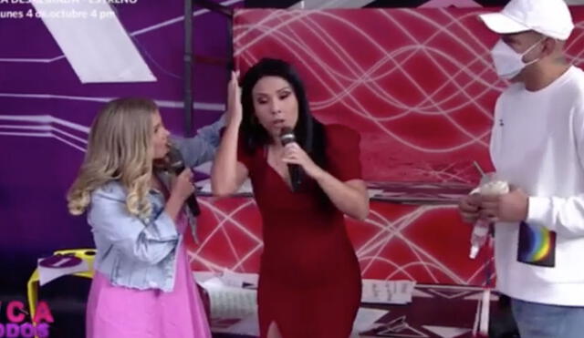 La conductora de EEG, Johanna San Miguel, se presentó en el programa En boca de todos para acompañar a Elías Montalvo. Foto: Captura / América TV