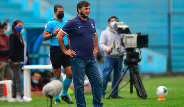 Es su primera temporada de Carlos Bustos dirigiendo a Alianza Lima. Foto: 
Liga de Fútbol Profesional