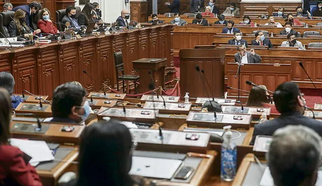 Indecisos. La mayoría de bancadas del Parlamento ya demostró que cuenta con las firmas y también los votos para ir por la censura a Bellido, pero les falta determinación. Foto: difusión