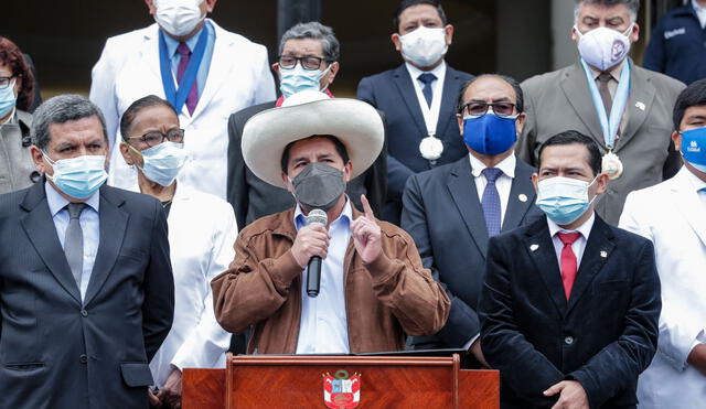 Pedro Castillo dio un discurso por el Día de la Medicina Peruana. Foto: Presidencia