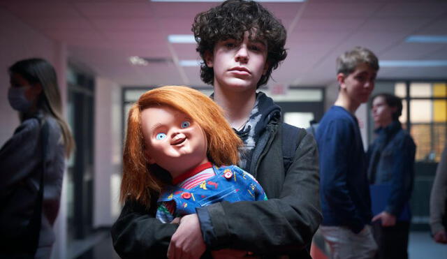 Jake Wheeler, un adolescente de 14 años, consigue un muñeco a quién llama Chucky y lo empieza a tratar como un amigo sin saber lo que le espera. Foto: USA Network