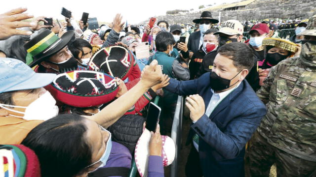 Divididos. Congresistas y gremios de Arequipa, Cusco y Puno mostraron posturas a favor y en contra tras la salida de Guido Bellido de la PCM. Foto: La República